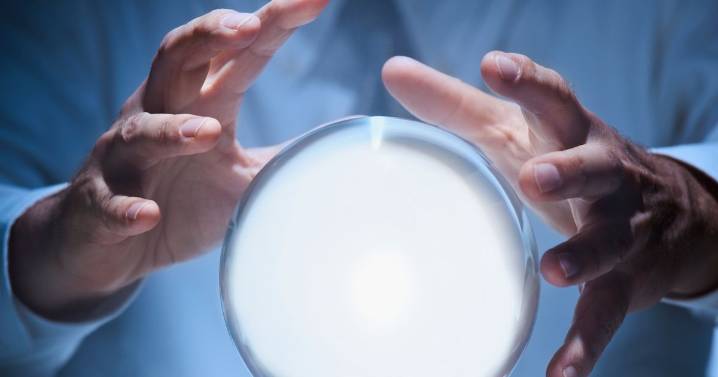 Holidaymakers use psychics and ‘romantasy’ novels to help them choose perfect 2026 getaways
