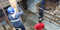 Telas incautadas del contrabando ahora son aprovechadas por víctimas del conflicto en Tumaco