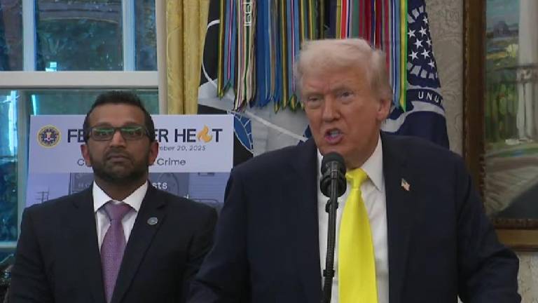 Trump dice que está considerando ataques terrestres contra cárteles de Venezuela