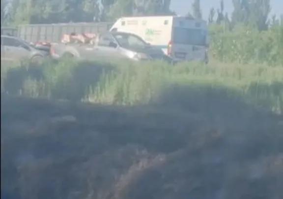 Choque frontal en la Ruta 151 cerca de Ferri genera demoras en Cipolletti