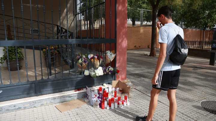 El colegio sevillano donde iba la menor que se suicidó no activó ni el protocolo de acoso ni el de conductas autolíticas