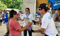 Víctor González Herrera apoya a damnificados de 4 estados