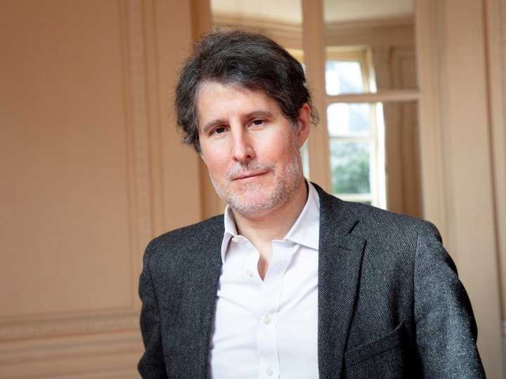 Giuliano Da Empoli: "Los depredadores quieren liquidar élites, reglas y el Estado de derecho, son personalidades sin límites que terminan peleados como Trump y Elon Musk"