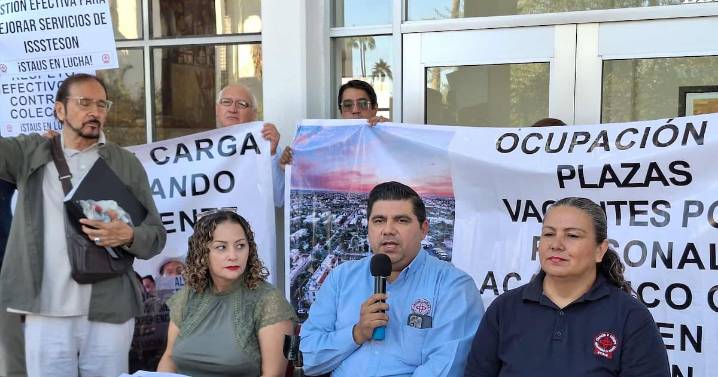 STAUS toma Rectoría: Bloquean accesos por incumplimiento de acuerdos