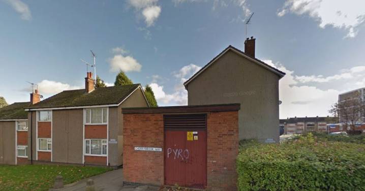 Woman holding baby robbed at knifepoint in Coventry