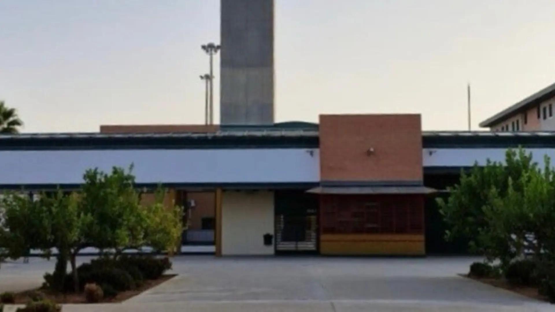 Agreden a tres funcionarios en la cárcel de Morón tras cachear a un interno que supuestamente portaba drogas