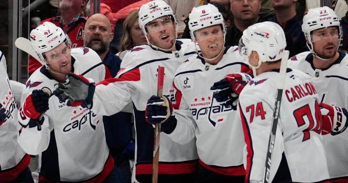 Ovechkin scores 899th goal as Capitals beat Blue Jackets 5