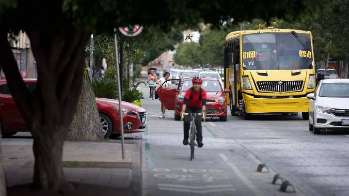 Peatones y ciclistas piden voz y voto en el nuevo Reglamento de Tránsito de SLP