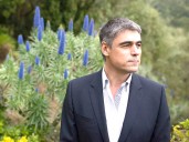 Pablo Simonetti: «veo el panorama de las letras nacionales muy auspicioso»