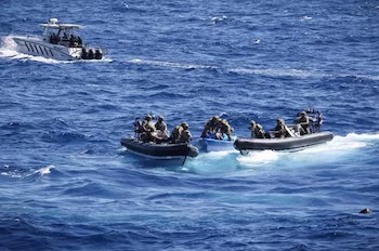 Comando Sur de EE.UU. maniobra con fuego real en el Caribe y replica un amenazante mensaje 3 de octubre de 2025 | Internacional Las acciones se divulgan en medio de una evidente escalada de hostilidad