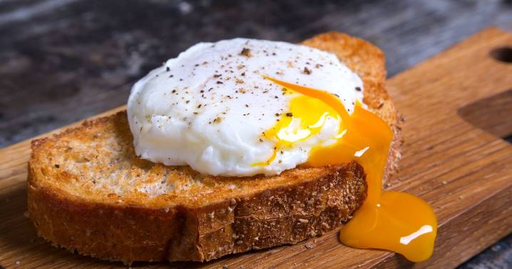 Two-minute hack that'll give you perfect poached eggs every time