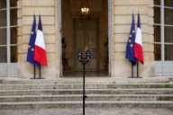 El gobierno de Francia colapsó. ¿Qué sigue ahora?