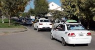Taxis vs Uber en Centenario: «No hay trabajo», aseguran desde el sector y amenazan con cortes de ruta