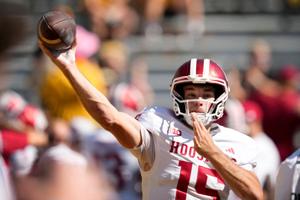 Mendoza finds a home in the Midwest with Cignetti's resurgent Hoosiers