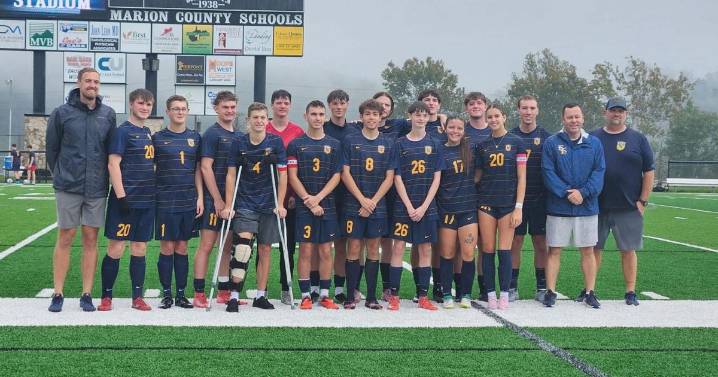 Bearcats bring Bees' season to an end in sudden death shootout