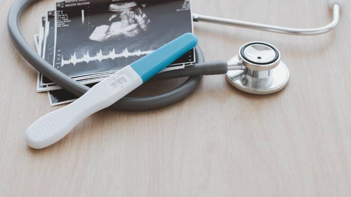 South Carolina lawmakers consider bill to make abortion illegal