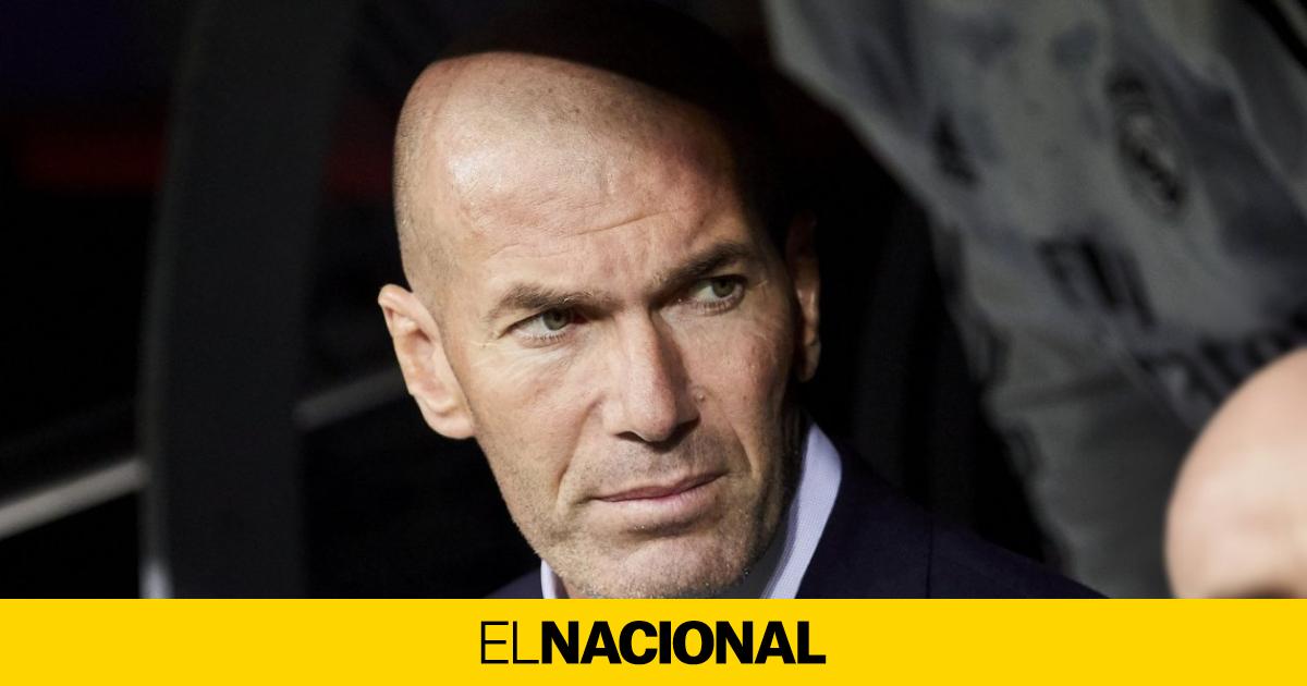 Zinedine Zidane puede tener nuevo banquillo, negocian con él y conoce muy bien al equipo