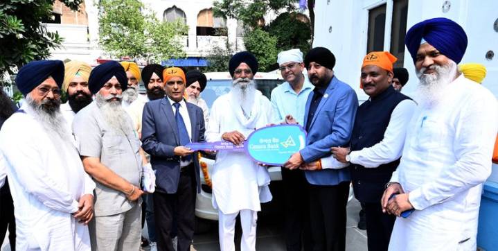 Canara Bank donates ambulance to SGPC