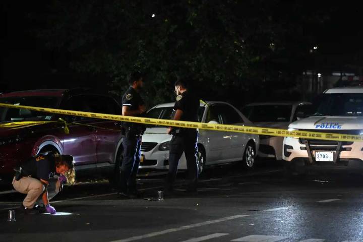 Driver fatally strikes man who was lying down Richmond Hill street: NYPD
