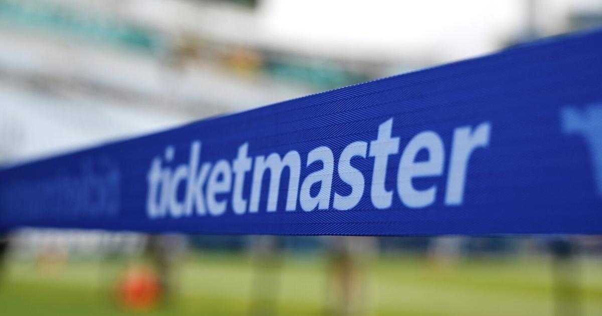 Blue Jays fans warned of ticketing issue from Amazon outage ahead of Game 7