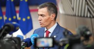Sánchez trata de mantener el rumbo mientras los partidos se miran de reojo hasta conocer el alcance del último regate de Junts