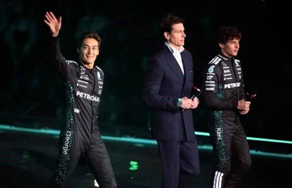 Confirma Mercedes a Russell y Antonelli para el 2026