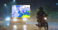 Frente frío y baja presión dejarán lluvias severas con vientos fuertes este martes en estas ciudades; en algunas partes se esperan hasta 150 milímetros