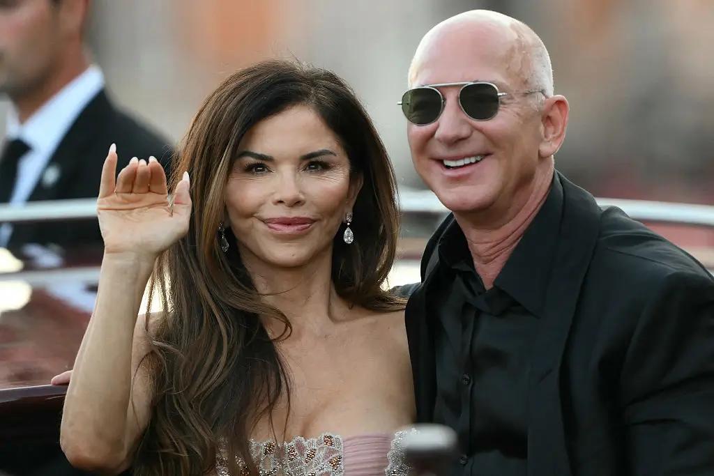 'Dress?? More Like Lingerie?': Lauren Sánchez’s Daring Outfit with Jeff Bezos Has Critics Wondering If She Mistook the Street for Her Bedroom