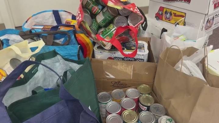 Last days of Schenectady Shares Thanksgiving drive