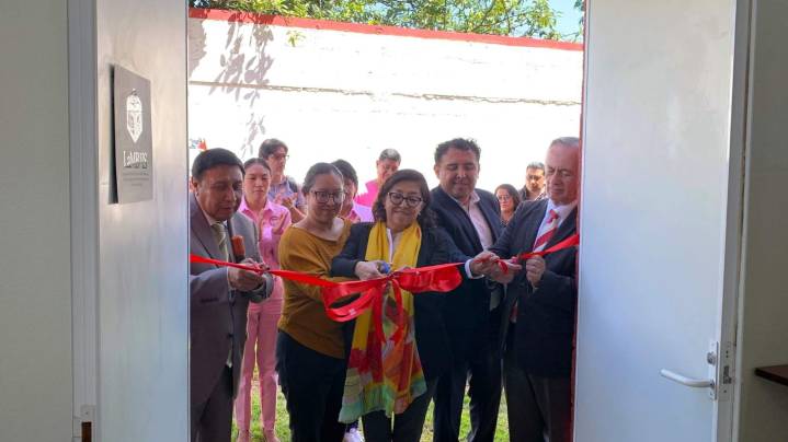 Ciencias de la Salud inaugura Laboratorio Multidisciplinarioen Biomedicina, Biotecnología y Bioinformática: UATx