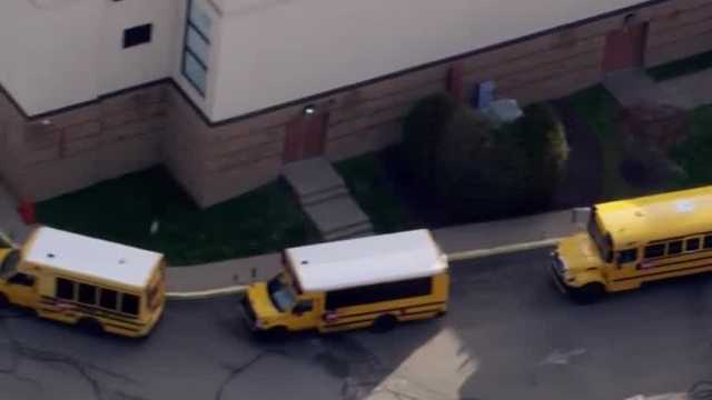 Allegheny County students sent home due to gas odor in school