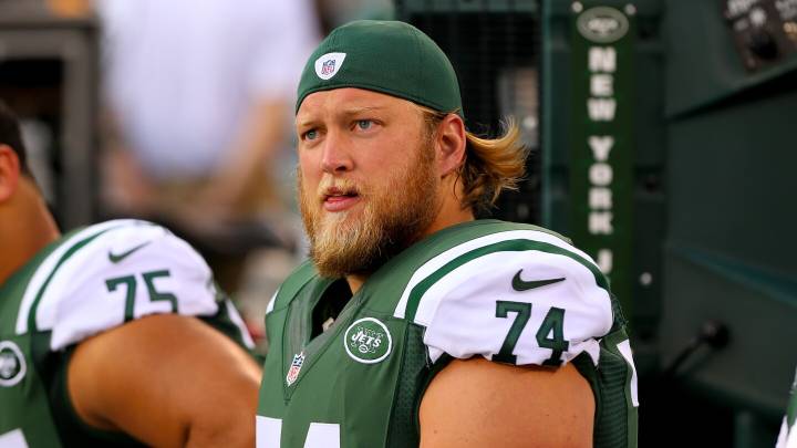 Aaron Glenn: Nick Mangold was the heart and soul of the Jets