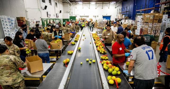 Several states scramble to help as federal food aid runs out