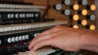 Church Organist Close To Figuring Out What All These Pedals And Buttons Are For