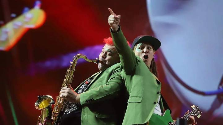 Maquillaje y canción: Caligaris listos para concierto en Puebla