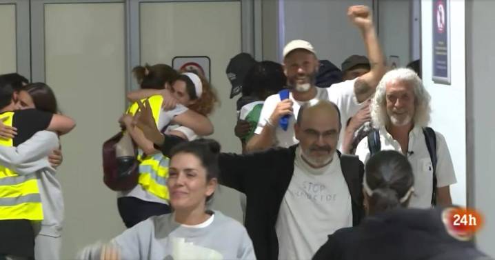 Llegan a Madrid las activistas mallorquinas Lucía Muñoz y Alejandra Martínez