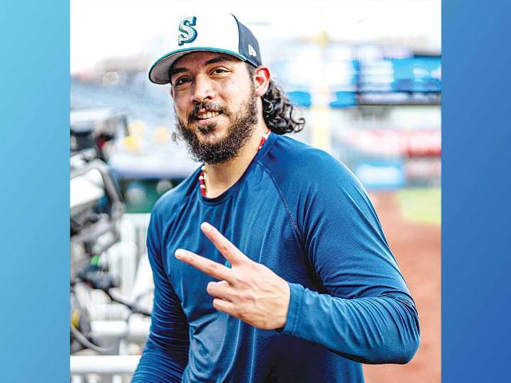 Andrés Muñoz, listo para la fiesta; el mexicano, entre la élite de Grandes Ligas