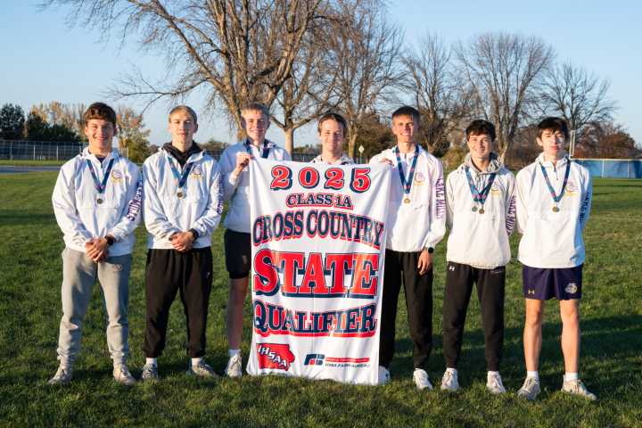Area Cross Country Teams and Individuals Qualify for the State Meet