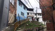 Mujer fue asesinada a tiros, al parecer por su expareja, en el barrio Santander en Medellín
