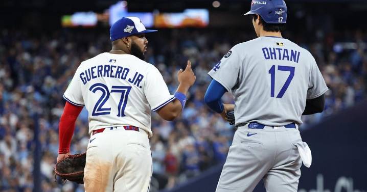 Blue Jays fans send message to Shohei Ohtani in World Series