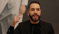 Gobierno de Bukele prohíbe el "lenguaje inclusivo" en escuelas públicas de El Salvador