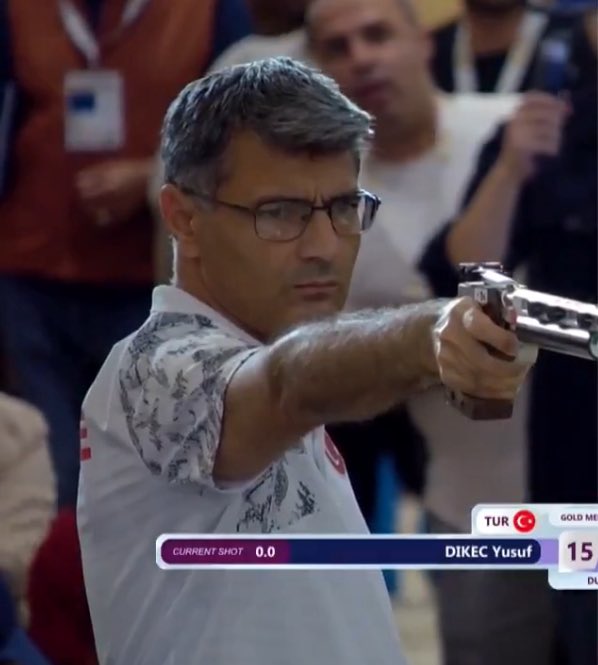 Yusuf Dikeç, el tirador turco viral, repite hazaña: oro en la Liga Europea de Pistolas de Aire sin artilugios