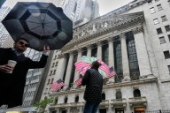 US stocks drift near their record heights as PayPal rallies and Royal Caribbean falls