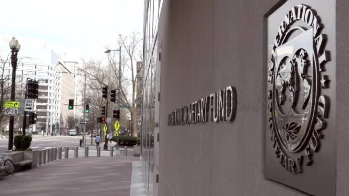 IMF Loans Leave Pak Trapped In Cycle Of Financing Sans Fixing Amid Discrepancies: Report