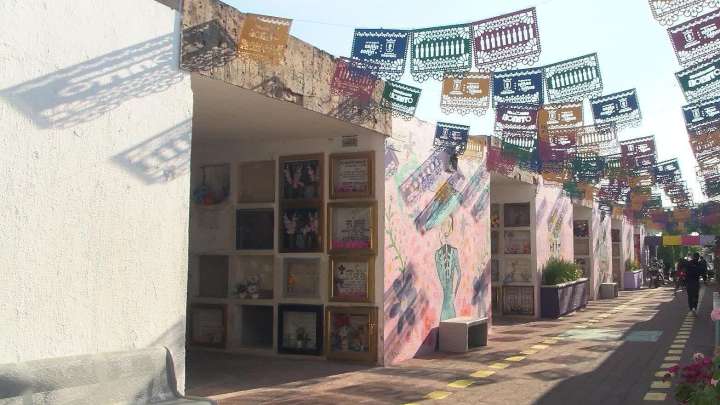 Esperan a Más de 160 Mil Visitantes a los Panteones de Zapopan por el Día de Muertos