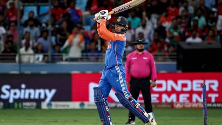 Cricket Abhishek Sharma’s Swashbuckling 68 and Harshit Rana’s Sturdy 35 Propel India to 125 Against Australia in 2nd T20I