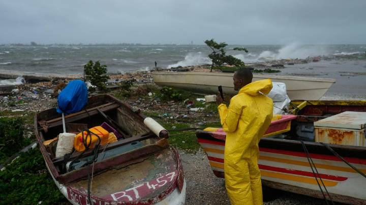 Hurricane Melissa makes landfall in Jamaica as devastating Category