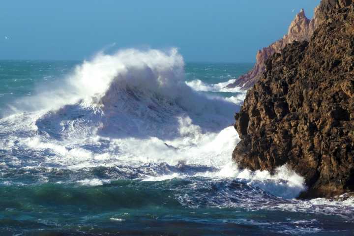 Mareas altas provocan riesgo de inundaciones en Florida