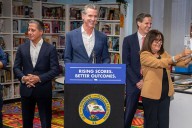 Gavin Newsom lo aprobó.. Los trabajadores de California que tendrán un incremento en su salario mínimo