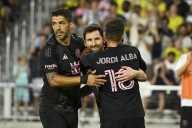 Deadspin | Lionel Messi's hat trick powers Inter Miami past Nashville on Decision Day